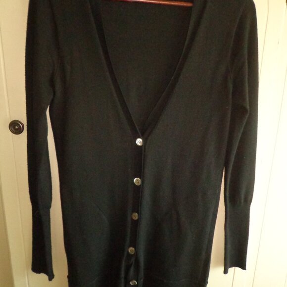 J. Crew 100% Merino Wool Button Down Cardigan XS Black V-Neck Side Pockets - Picture 1 of 9